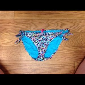 Polka dot bikini bottom